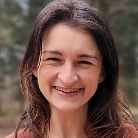 PROFESSEURE DE YOGA ET SONOTHERAPEUTHE